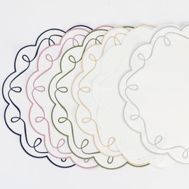 15 Inch Ribbon Twirl Embroidery Round Placemats Set of 4, Scalloped Round Table Mats for Party Kitchen Dining Decoration, White