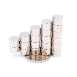 Brudazon 20 Mini Disc Magnets 10 x 7 mm N52 Strongest Level Neodymium Magnets Ultra Strong Power Magnet for Model Making, Photo, Whiteboard, Notice Board, Fridge, Crafts, Magnetic Disc Extra Strong