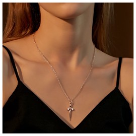 Inilbran Boho Schwert Anhänger Halskette Choker Silber Kreuz Halskette Kette Vintage Dolch Choker Halskette Minimalistisches Schwert Kreuz Choker Halskette Schmuck für Frauen und Mädchen