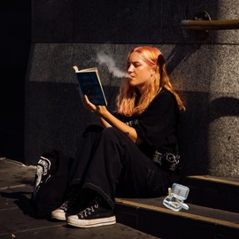 Pack of 2 Mini Mobile Ashtrays for Outdoors, Lid Pocket Ashtray, Stainless Steel Mini Ashtray, Suitable for Outdoor, Office, Home