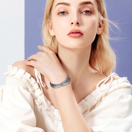 OIDEA Women's Double Wrap Bracelet Made of Stainless Steel: Elegant Silver Stainless Steel Bangle Trendy Minimalist Elastic Timeless Gift for Women Mother Girlfriend