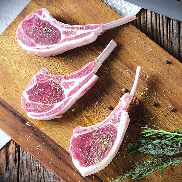 [Hokkaido Factory Processing Chitose Lamb Workshop Butcher Loin with Bones, Lamb, Lamb Chops, Approximately 14.1 oz (400 g), Lamb Chops are the best in lamb. This is a very juicy masterpiece that