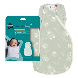 Tommee Tippee Baby Sleep Bag for Newborns, The Original Grobag Swaddle Bag, Hip-Healthy Design, Soft Cotton-Rich Fabric, 3-6 m, 2.5 TOG, Woodland Gro Friends