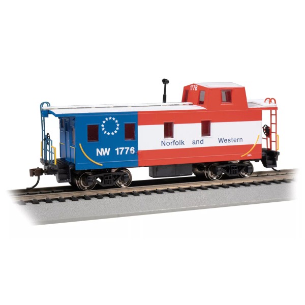 Bachmann 14006 HO Streamlined Caboose w/Offset Cupola - N&W #1776-