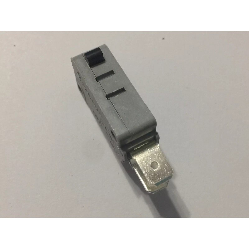 Dongnan 1PC Dongnan KW3A Micro Switch N.C. Plus N.O. Appliance