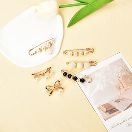 Brooch Pins for Women Brooches Sweater Shawl Clips for Womens Safety Pins for Clothes Pins for Women Faux Pearl Rhinestone Brooch Pin for Women Gold Brooches Accessories for 6 Pieces