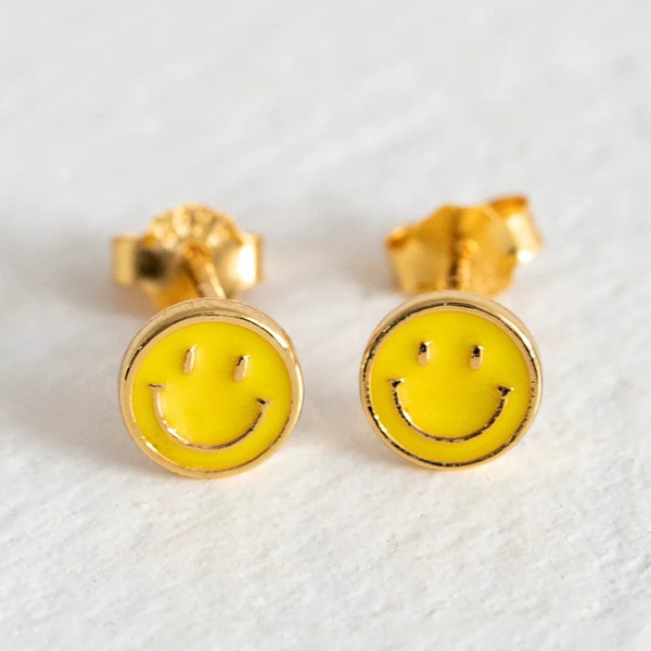 Natural Life Happy Little Earrings | Smiley