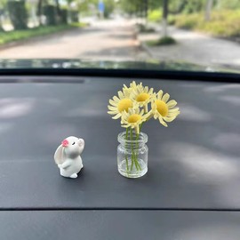 ZIMISI Cute Rabbit Car Dashboard Decorations, Funny Bunny Rear View Mirror Accessories with Daisy Flower, Aesthetic Decorations Interior Ornament, Kawaii Car Accessories for Women (Yellow)