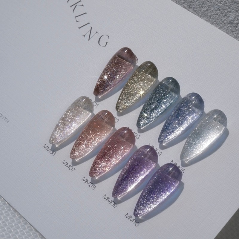 gothic Megothic Sparkling Magnetic Gel (single item) / 미고딕 스파클링