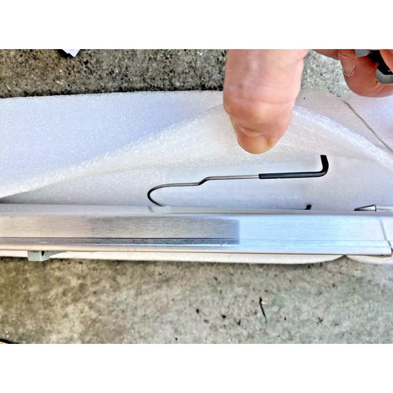 Neodrain NEW Neodrain 28" ZA3- 28-T01 Linear Drain w/Tile Insert