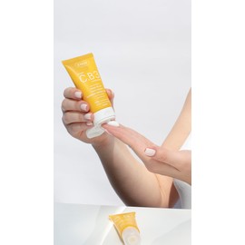 Ziaja Vitamin C.B3 NIACINAMIDA Wake Me Up Revitalising Day Cream 50 ml