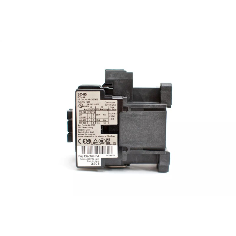 FUJI Magnetic Contactor SC-05 3A2b Coil: 220V