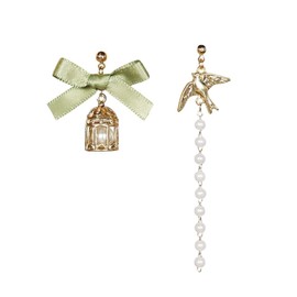 Asymmetric Bird Pearl Chain Earrings for Women Teen Girls Gold Plated Mismatched Funny Charm Bow Birdcage Small Flying Birds Animal Dangle Drop Earrings for Bird Lover Spring Holiday Fashion Jewelry