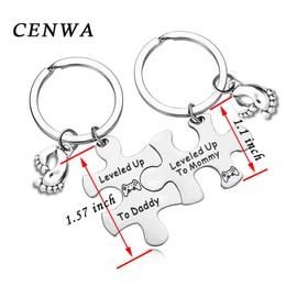 CENWA New Parents Gift Pregnancy Gift New Mom New Dad Puzzle Piece Keychain Set Leveled Up To Mommy/Daddy Jewelry Gift for New Mommy Daddy To(Keychain set)