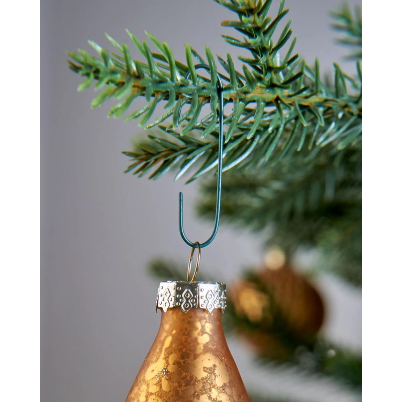 300 Count Holiday Ornament Hooks Green