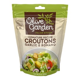 Olive Garden, Seasoned Croutons, Garlic and Romano, 5 Ounce Bag (Pack of 3)