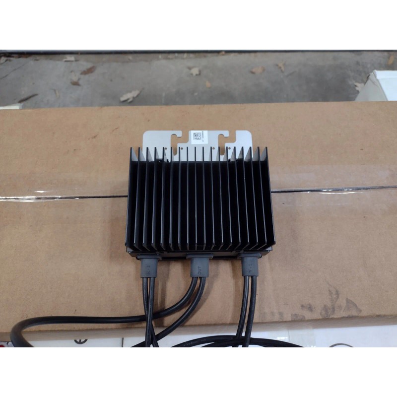 Solaredge optimizer M1600 Solar DC/DC Power Converter New 4 Modules