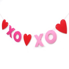 Felt XOXO Valentine's Day Garland - Red and Pink Valentines Day Banner for Mantle Fireplace, Valentine’s Day Decorations, Xoxo Valentine Hanging Decor
