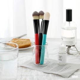 Glowing Flat Foundation Brush - Mint / 윤광 납작 파운데이션 브러쉬 - 민트