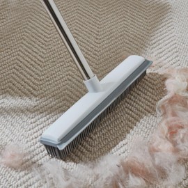 3 PAGEN® Pet Hair Broom for Hard Floor or Carpet - Rubber Broom for Effective Pet Hair Removal - 2 in 1 Squeegee and Broom - Extendable Handle - Hygienic Rubber Broom