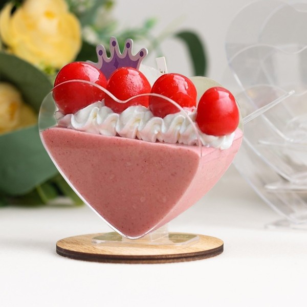 Tableclothsfactory 24 Pack | 2oz Mini Clear Plastic Heart-Shaped Dessert