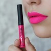 Labial Indeleble Mate Color Rosa Neón