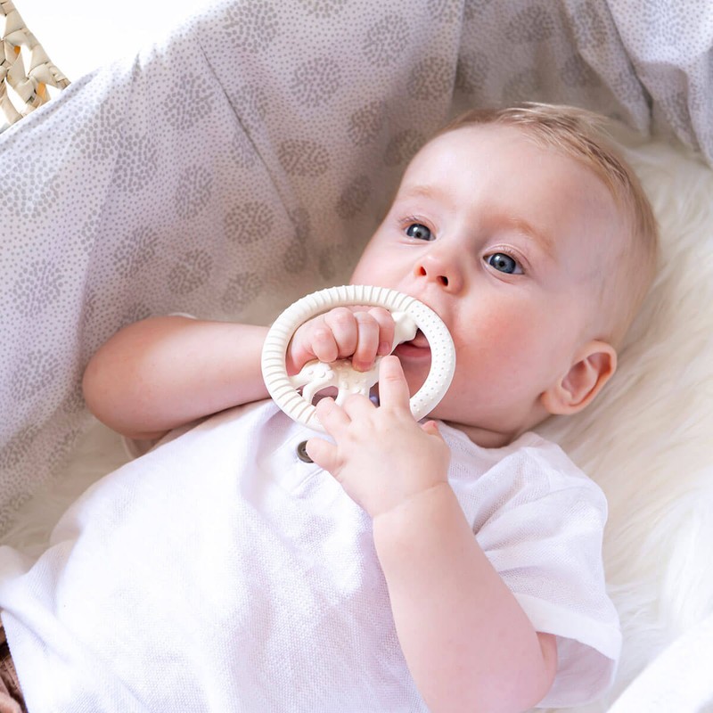 Sophie La Girafe Circle Teether, 1 Item