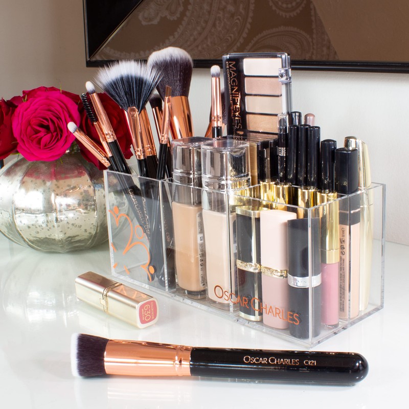 Oscar Charles Professional Radiance Makeup Brush Set with Beauty Sponge