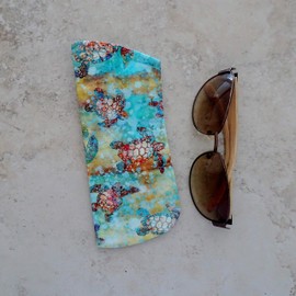 Turquoise Sea Turtle Batik Sunglasses or Eyeglasses Case, Soft Case for Glasses