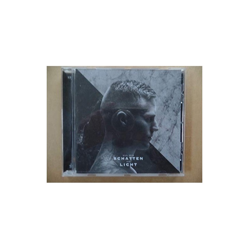 Aus dem Schatten Ins Licht