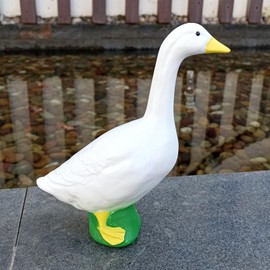 Goose Statue, Big Resin Large White Goose Garden Lawn Yard Sculpture, Exquisite Craft Goose Figurine Decoration for Indoor and Outdoor