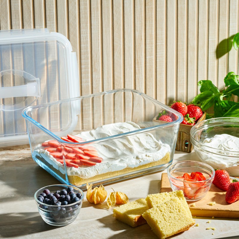 Extra Large Oven Safe Glass Food Storage Container with Airtight