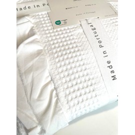 The Texture Collection Docofil Portugal Solid White Matelasse Cotton Quilt Coverlet Blanket Textured Raised Herringbone Pattern Smooth Edges (Anadonia, Queen (U.S. Standard))