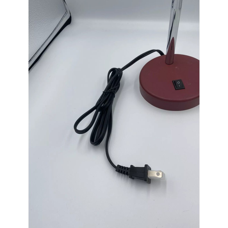 MAXLITE LED DESK LAMP 3.5W 220 LUMENS 25,000 LIFE IN
