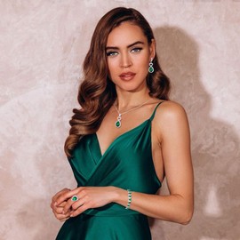 Ever Faith Created Green Emerald Jewelry Set for Women, May Birthstone Teardrop CZ Heart Necklace Earrings Bracelet Ring Silver Jewellry Christmas Birthday Gift for Mom Friend Lover Wife