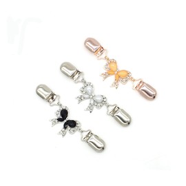 3 Pcs Butterfly Cinch Clip, Retro Decorative Sweater Clips, Brooch Mitten Clips for Women Girls