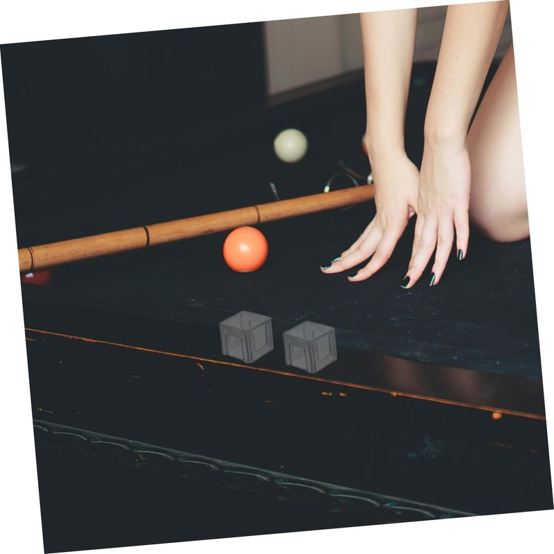 Outanaya 3pcs Clear Acrylic Pool Chalk Box Sealed Billiard Chalk