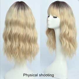 SIMKAYLEE Medium Length Wavy Blonde Wigs with Fringe for Women Medium Length Wigs with Dark Root Natural Long Wavy Fringe Wig Bang (40 cm)