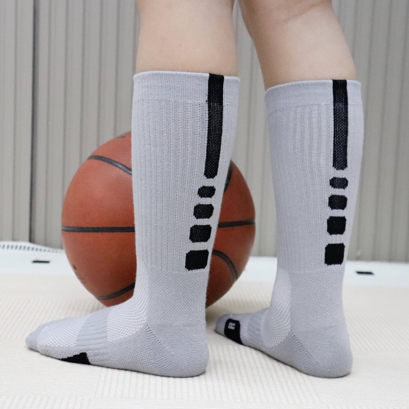Pawdoer Boys Elite Basketball Crew Socks for Girls Youth Kids,