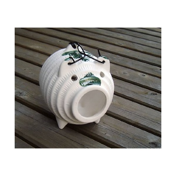 A royal path for mosquitoes. White Pig Mosquito Trap / White Pig Mosquito Repellent / White Pig Incense Holder
