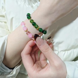 KONPJE 2 Pcs Wicked Bracelets for Couples Witch BFF Bracelet Green Pink Crystal Bracelets Adjustable Gemstone Bead Strand Bracelet Elphaba Galinda Friendship Valentine Gifts for Women Men Jewelry