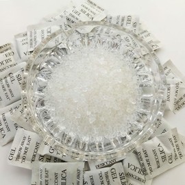 Pack of 100 x 1g Silica Gel Balls to Prevent Odours from Moisture or Mould