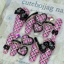 Pink gyaru cosplay handmade nail tips - lipstick / 핑크 갸루 코스프레 수제네일팁 - 립스틱