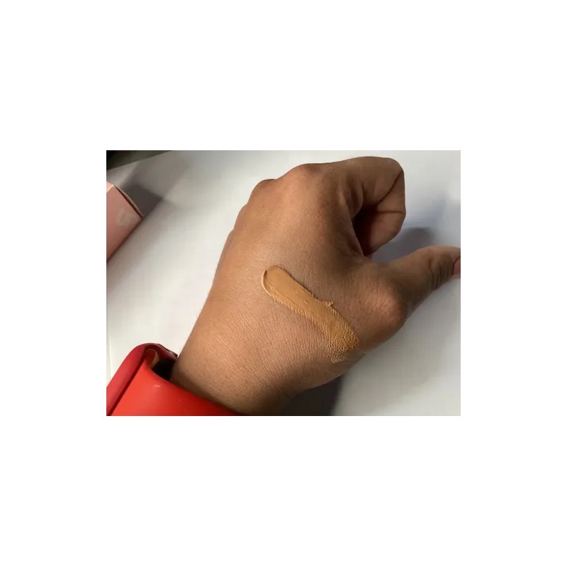 Base de maquillaje líquida Pink Up Rostro Matte Cover 12H