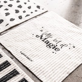 A Good Smile Magic Sponge Cloth, Set of 2, 17 x 20 cm