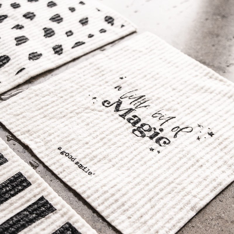 A Good Smile Magic Sponge Cloth, Set of 2, 17