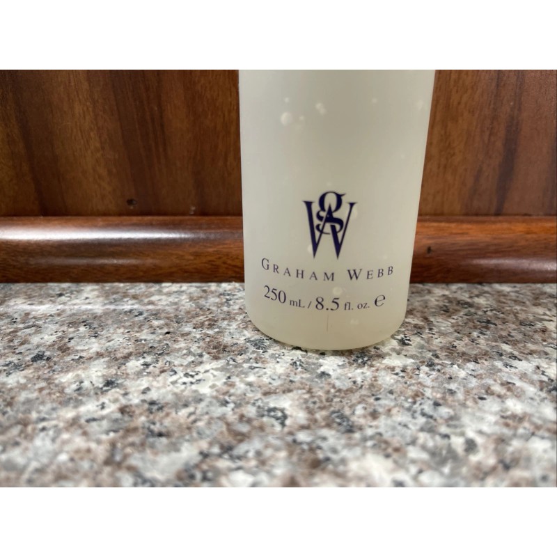 Graham Webb ICE CAP Revitalizing & Moisturizing Shampoo 8.5oz