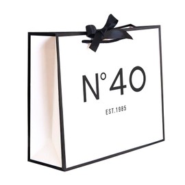 QLSKO QLSKO 40th Birthday Keepsake Gift Paper Bag for Her Anniversary Party Present Shopping Tote Bags Women 40 Year Old Decorations Idea (1985 40th, Medium (Pack of 1))