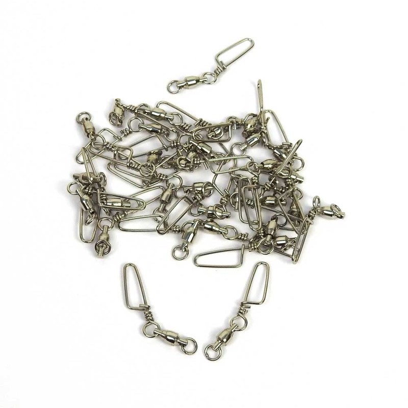 A Snap Swivel Ball Bearing Swivel Shackle Quick Snap Stainless