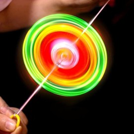 1Pc Flywheel Spinning Toy Spinner Fidget Light Rainbow Lightshow Orbital Flash Novelty Toys Gift Pull Line Flashing Glow in The Dark Wheel Colorful Glow Up Spinning Tops